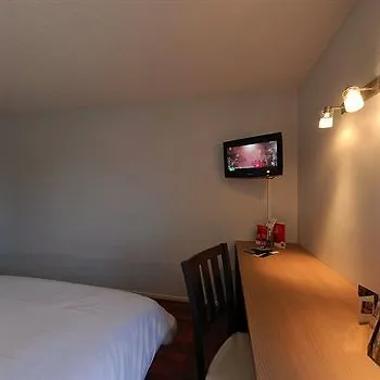 ***  Hotel Bagatelle Paris Nord Roissy Cdg Goussainville  Francia